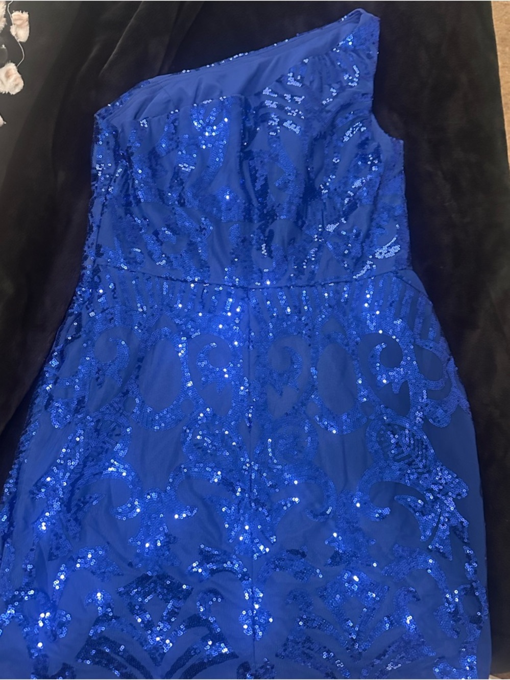 One-Shoulder Royal Blue Sequin Cocktail Dress